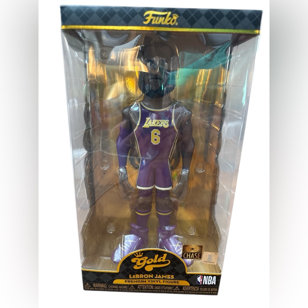 Funko Gold Lebron James 12” Chase Rare Figure Los Angeles Lakers NBA Collectors